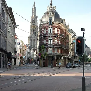 National Aparthotel Antwerpen